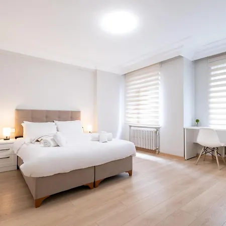 Mayer Bomonti Apartment