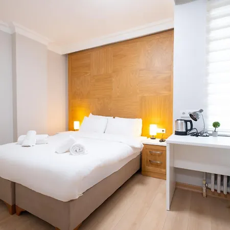 Mayer Bomonti Apartmán *